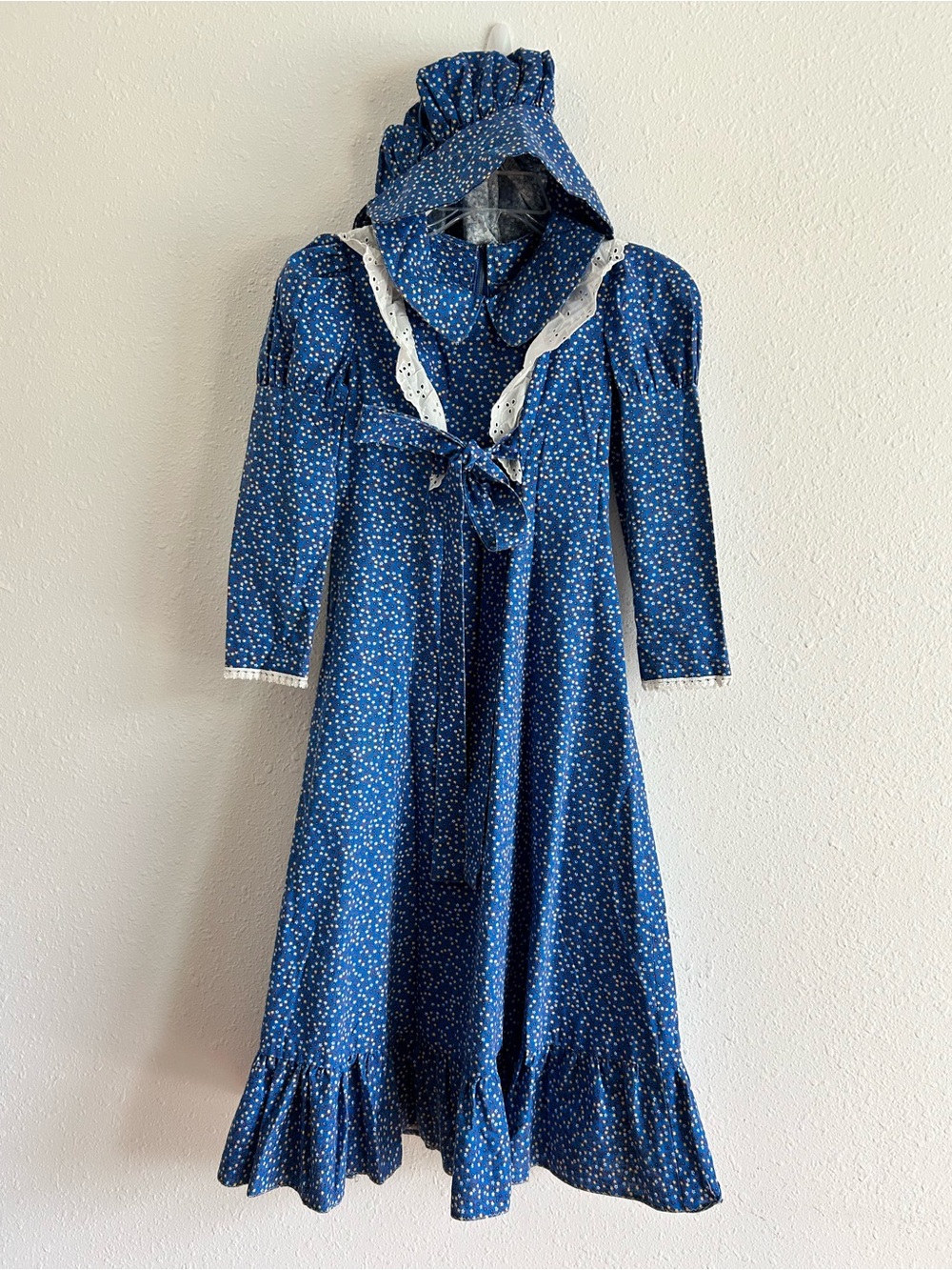 Colonial Costume Girls Pioneer Prairie Dress & Bonnet Size M Read Measurements